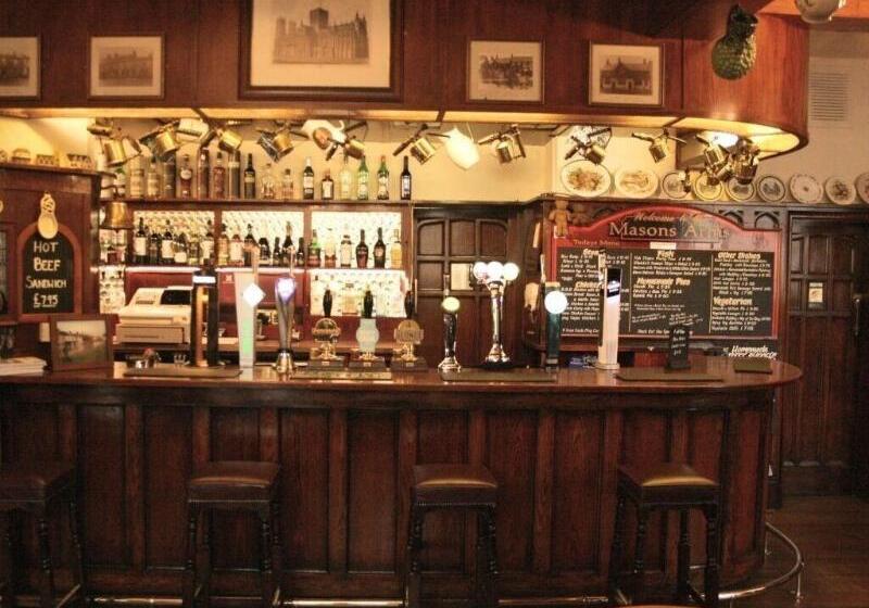 Хостел Masons Arms