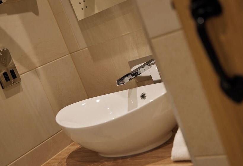 فندق فئة نجمة واحدة The Fleece At Ruleholme