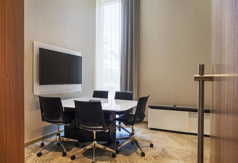 Ac Hotel By Marriott Miami Aventura