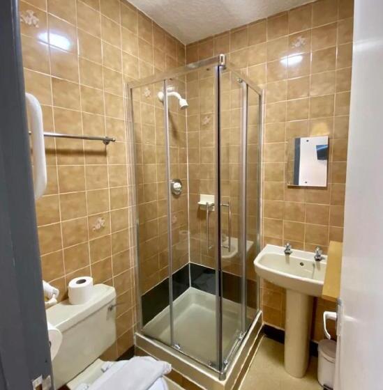 Отель Alumhurst