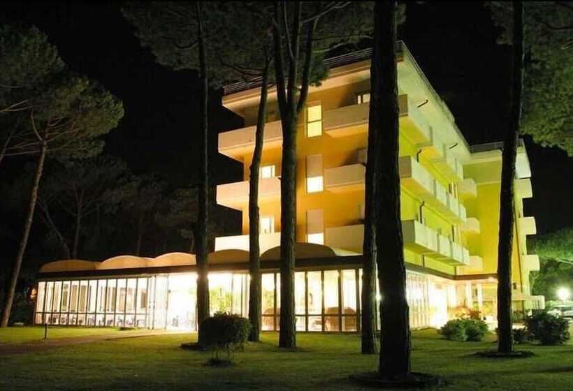 Aparthotel La Pineta