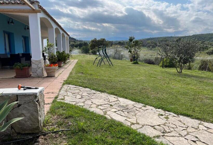 בית מלון כפרי Baia Cea