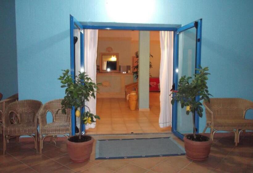 בית מלון כפרי Baia Cea