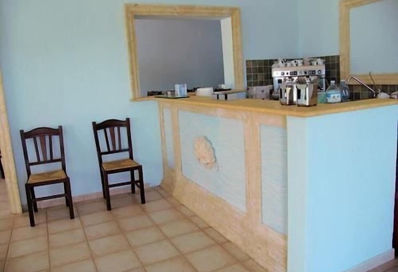 בית מלון כפרי Baia Cea