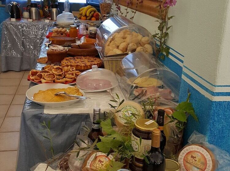 בית מלון כפרי Baia Cea