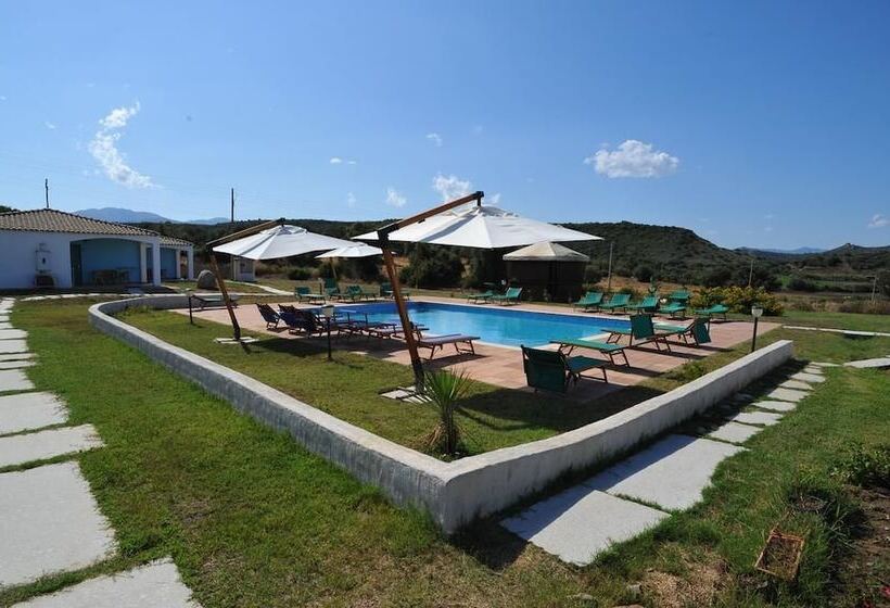 בית מלון כפרי Baia Cea