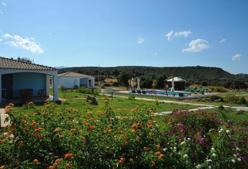 בית מלון כפרי Baia Cea