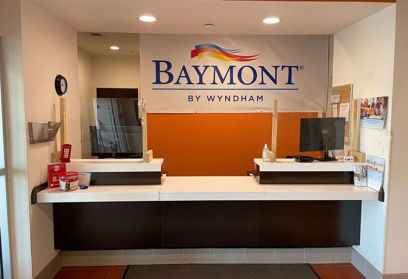 ホテル Baymont By Wyndham Williston