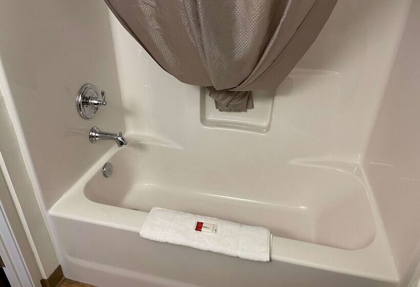 ホテル Baymont By Wyndham Williston