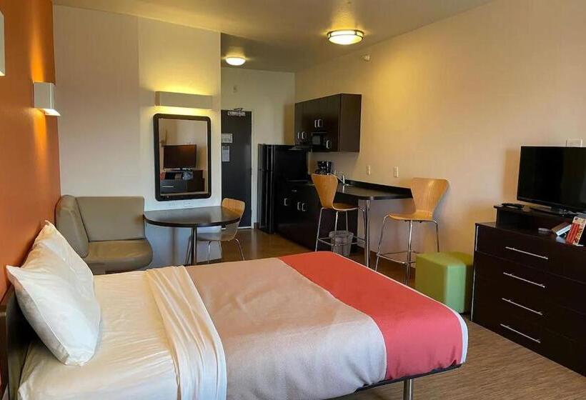 ホテル Baymont By Wyndham Williston