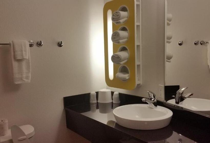 ホテル Baymont By Wyndham Williston