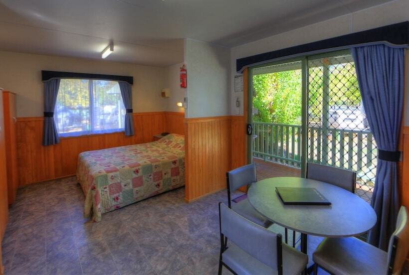 فندق Beechworth Lake Sambell Caravan Park