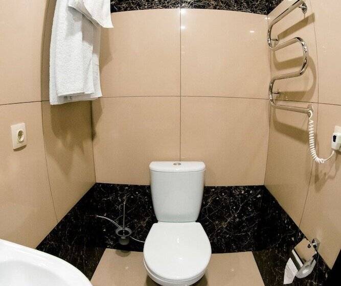 בית מלון כפרי Belaya Akatsiya