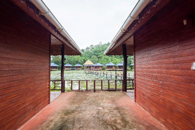 Отель Blue Resort And Spa Koh Chang