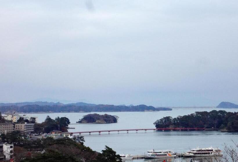 فندق Breezbay Seaside Resort Matsushima