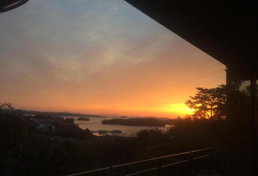 فندق Breezbay Seaside Resort Matsushima