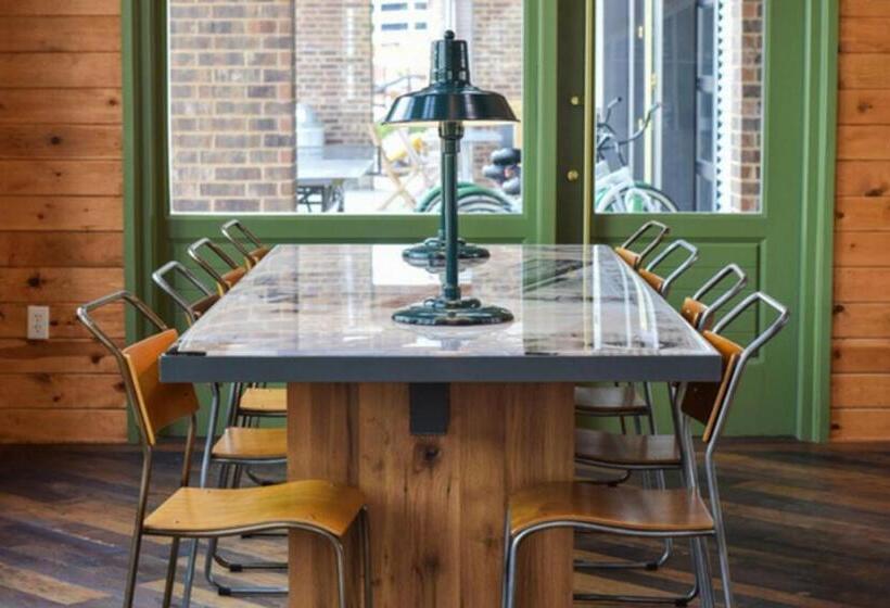 Cavalry Court, By Valencia Hotel Collection