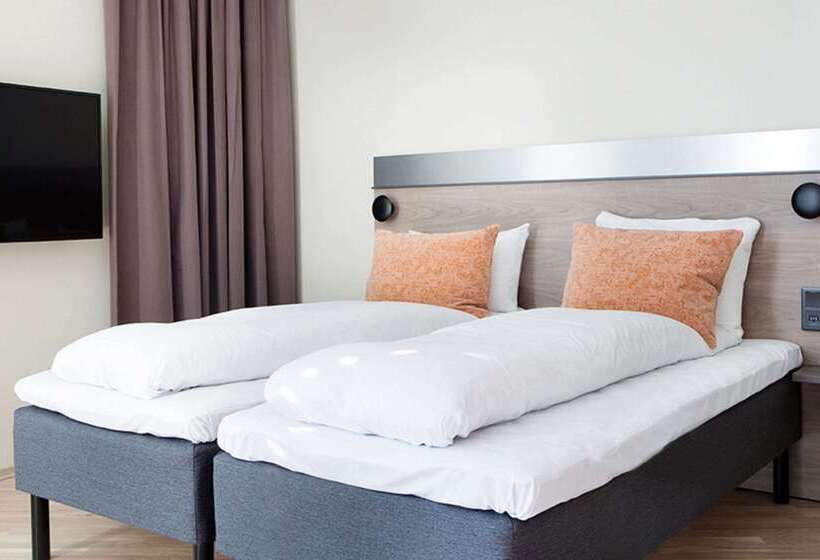 Comfort Hotel Bergen Airport Terminal