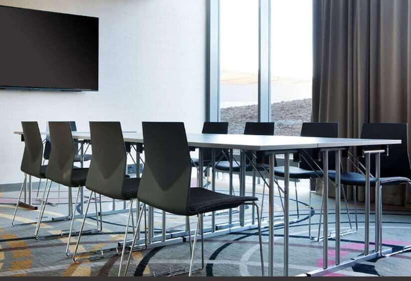 Comfort Hotel Bergen Airport Terminal