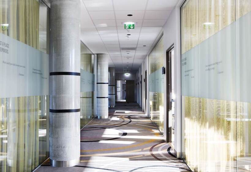 Comfort Hotel Bergen Airport Terminal