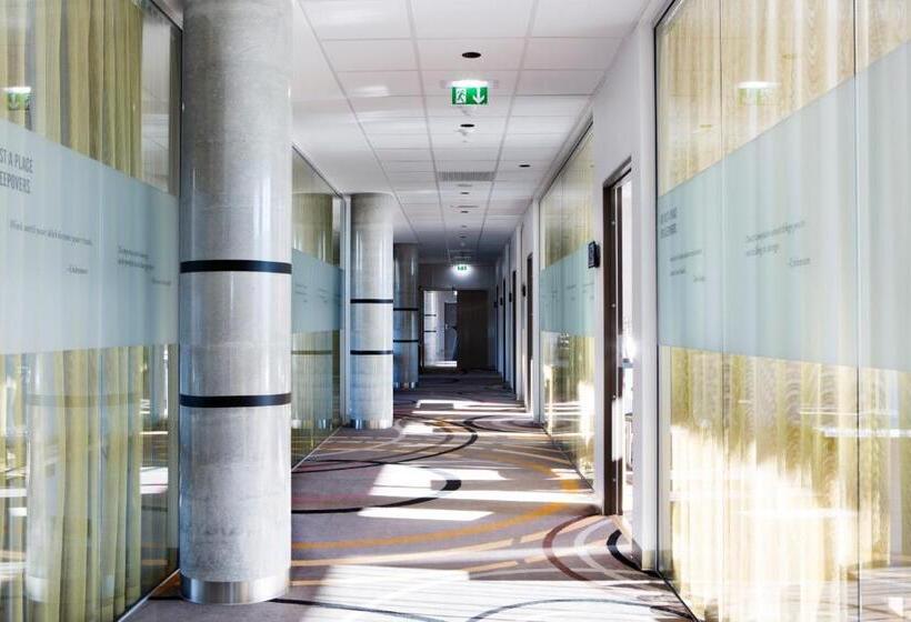 Comfort Hotel Bergen Airport Terminal