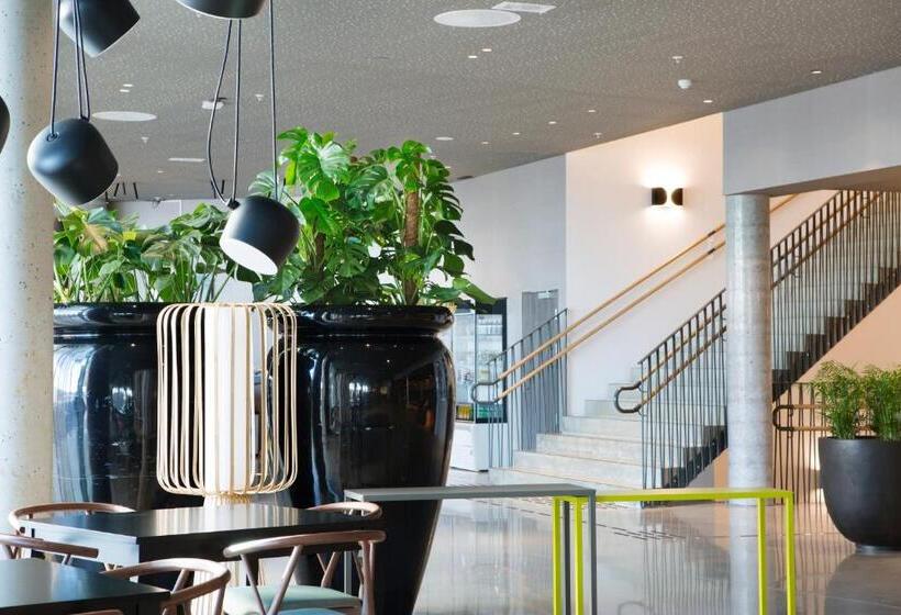 Comfort Hotel Bergen Airport Terminal