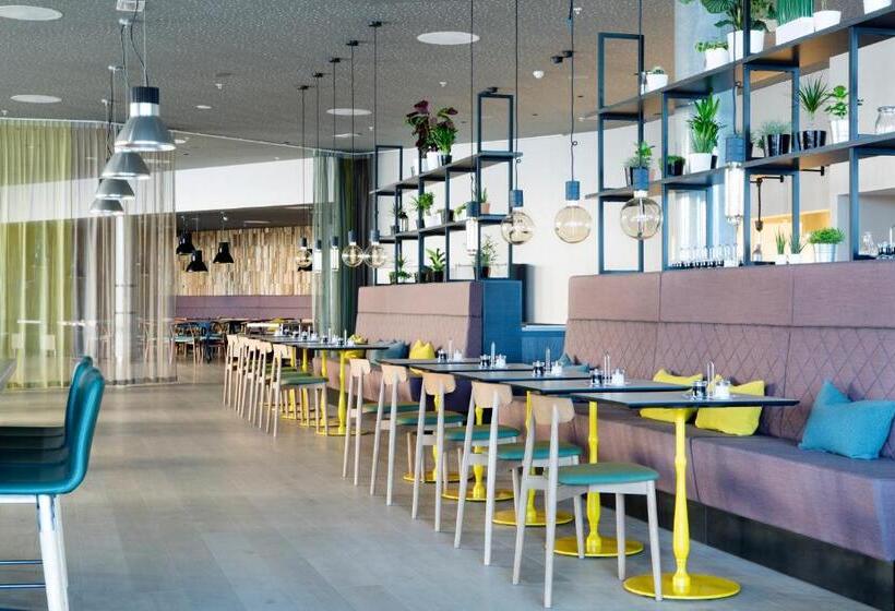 Comfort Hotel Bergen Airport Terminal