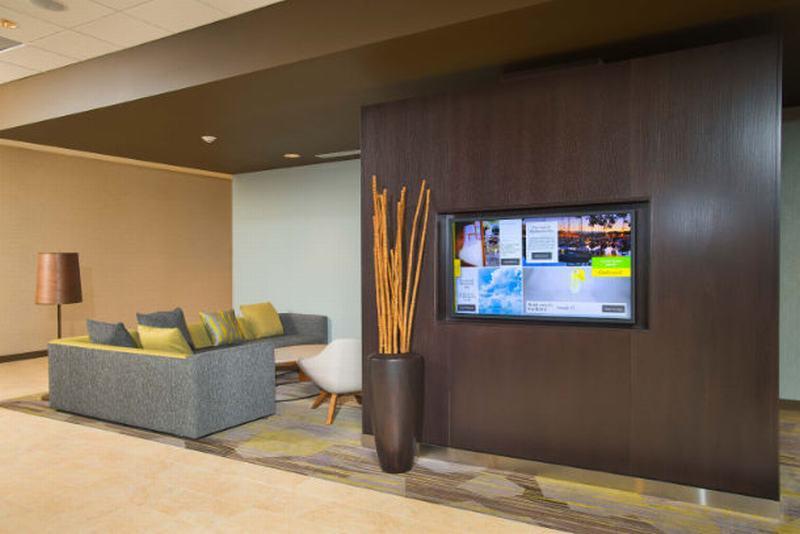 فندق Courtyard By Marriott Redwood City