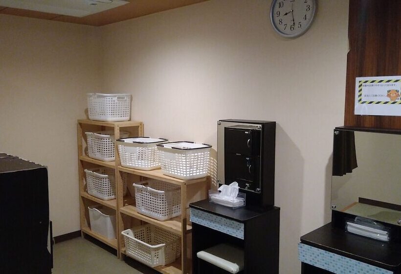 בית מלון כפרי Crown Hills Matsuyama