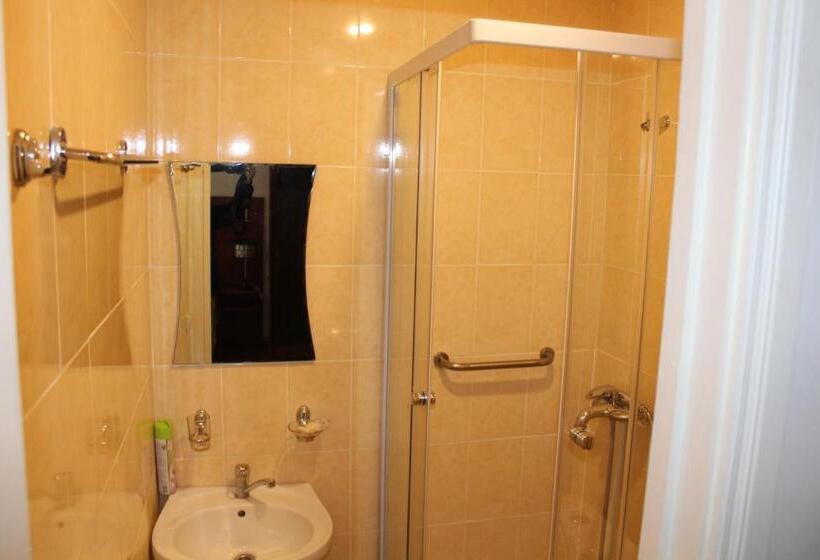 Diligence Hotel & Restaurant