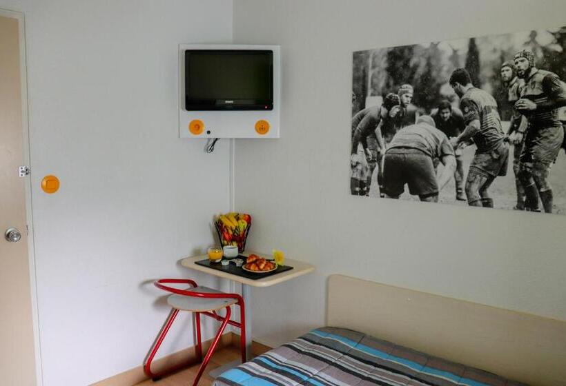 ホテル Eco Sud Agen Autoroute