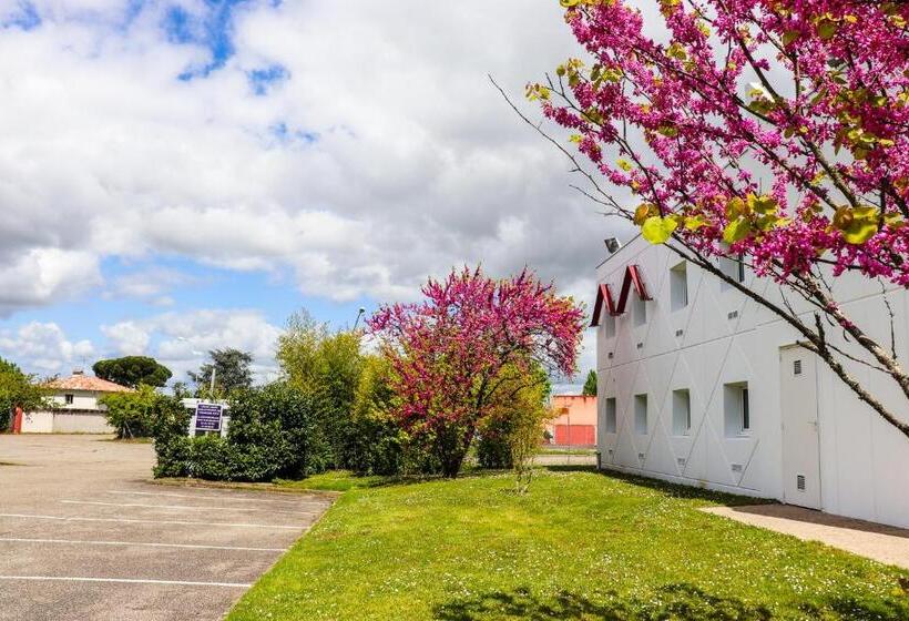 ホテル Eco Sud Agen Autoroute