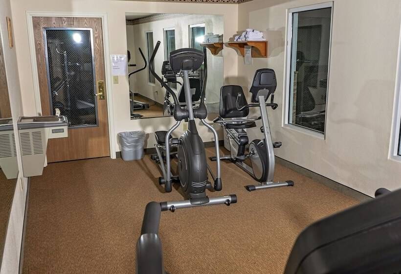 فندق Fairbridge Inn Express Dillon