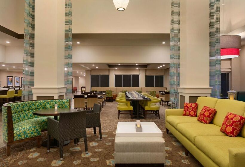 호텔 Hilton Garden Inn Statesville