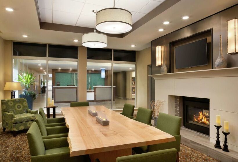 בית מלון כפרי Hilton Garden Inn Statesville