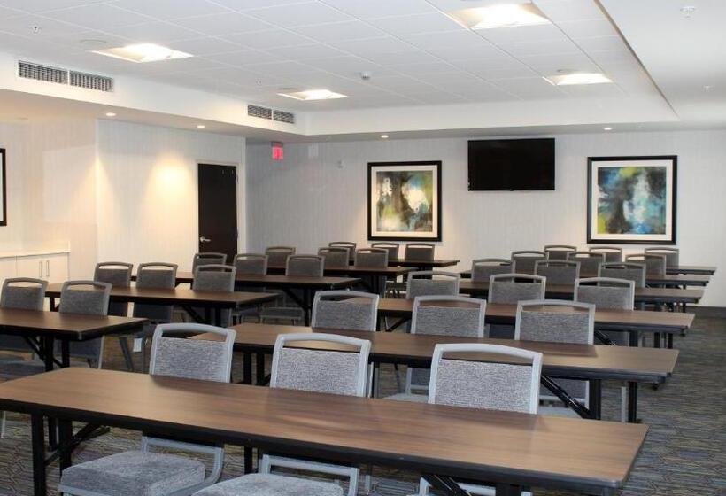 فندق Holiday Inn Express & Suites   Jacksonville W   I295 And I10, An Ihg