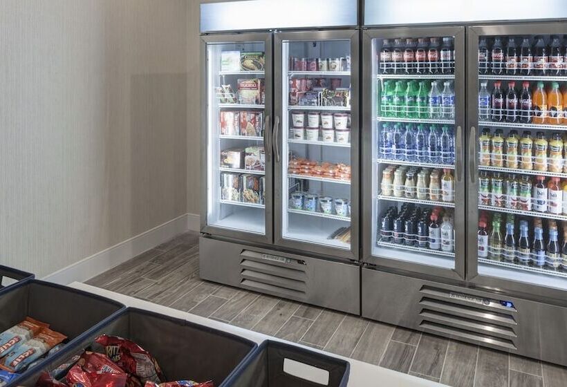 酒店 Holiday Inn Express & Suites   Orlando At Seaworld, An Ihg