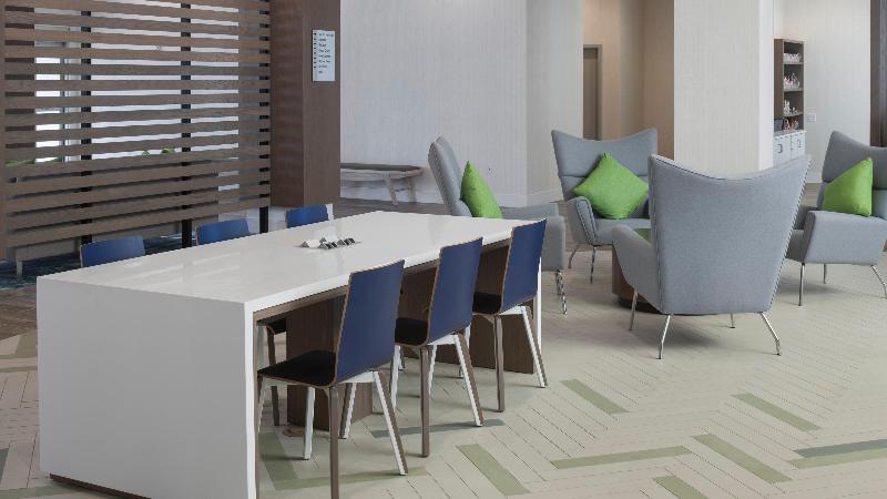 酒店 Holiday Inn Express & Suites   Orlando At Seaworld, An Ihg