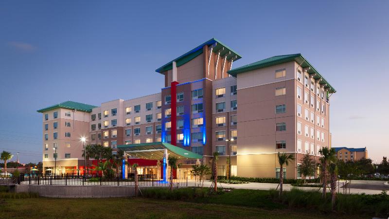 酒店 Holiday Inn Express & Suites   Orlando At Seaworld, An Ihg