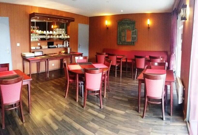 בית מלון כפרי Hôtel Le Forestia