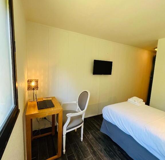 בית מלון כפרי Hôtel Le Forestia