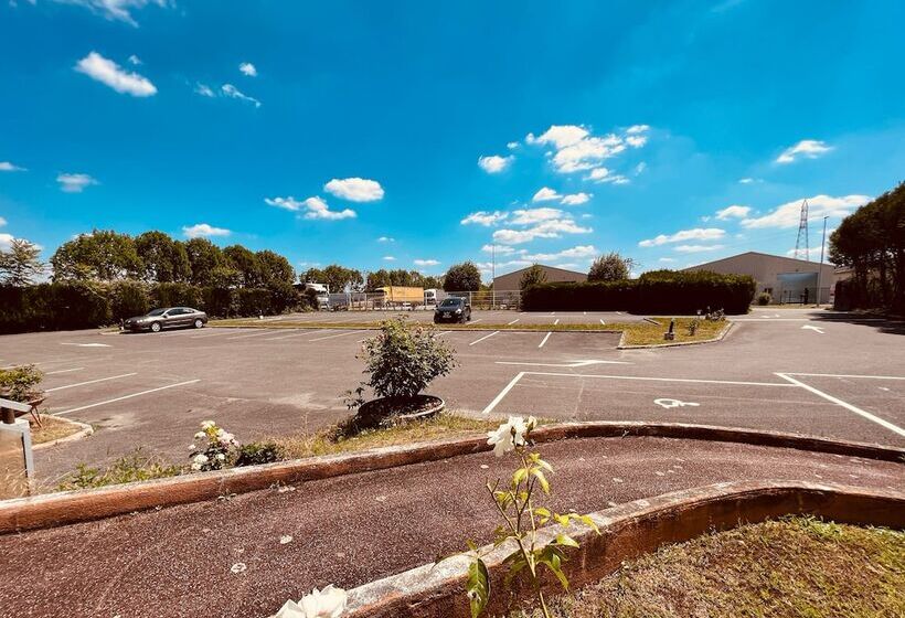 בית מלון כפרי Hôtel Le Forestia