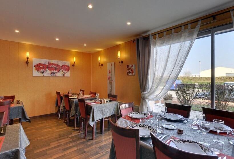 בית מלון כפרי Hôtel Le Forestia