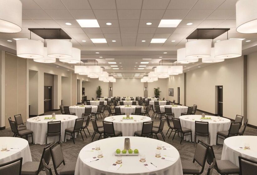 فندق Hyatt Place Chicago Ohare Airport