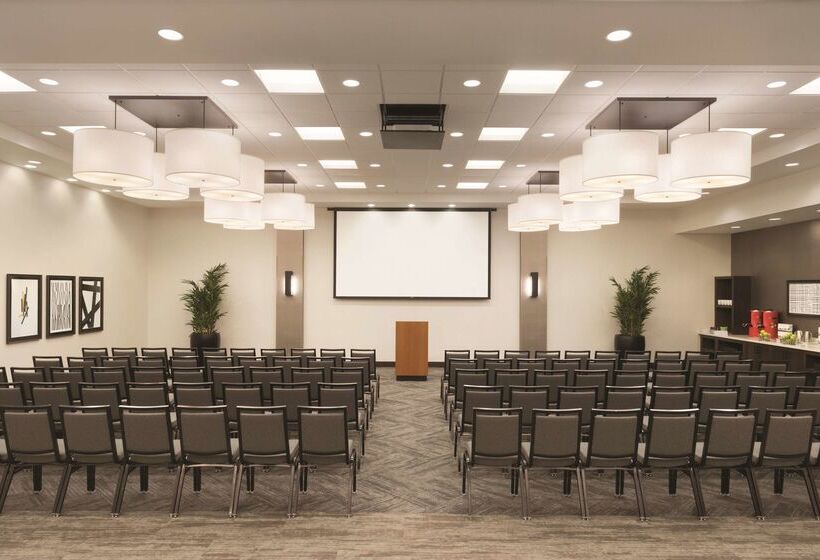 فندق Hyatt Place Chicago Ohare Airport