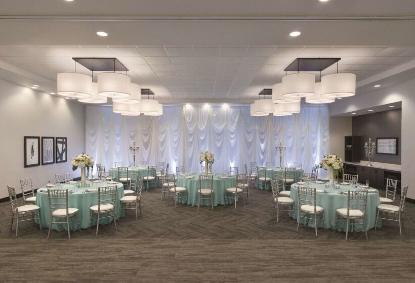 فندق Hyatt Place Chicago Ohare Airport