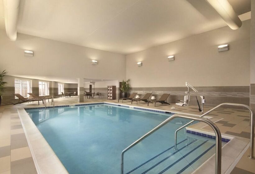 فندق Hyatt Place Chicago Ohare Airport