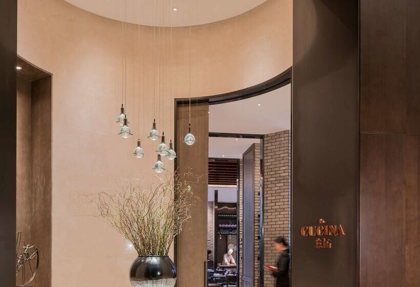 Отель Hyatt Regency Fuzhou Cangshan