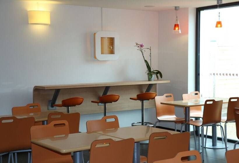 בית מלון כפרי Ibis Budget Castelnaudary  A61