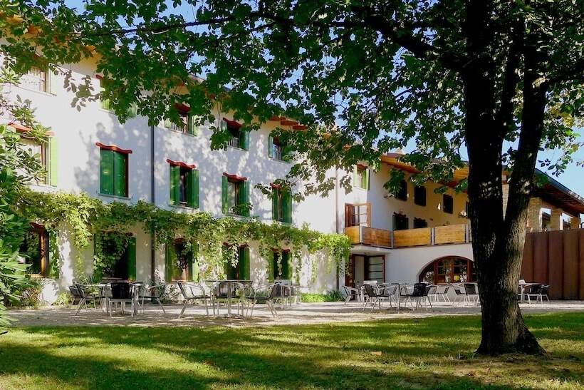 בית מלון כפרי La Pergola Dependance